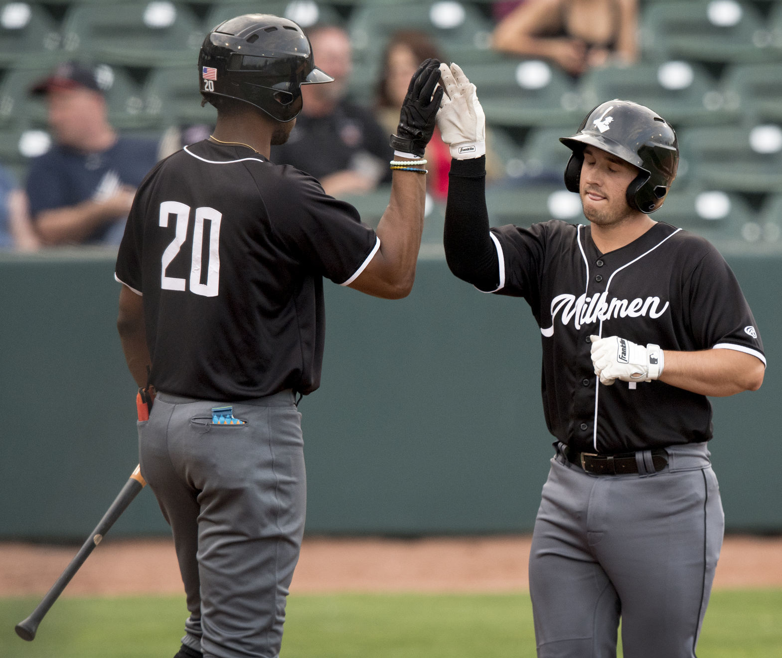 Milwaukee Milkmen vs. Lincoln Saltdogs, 6.19